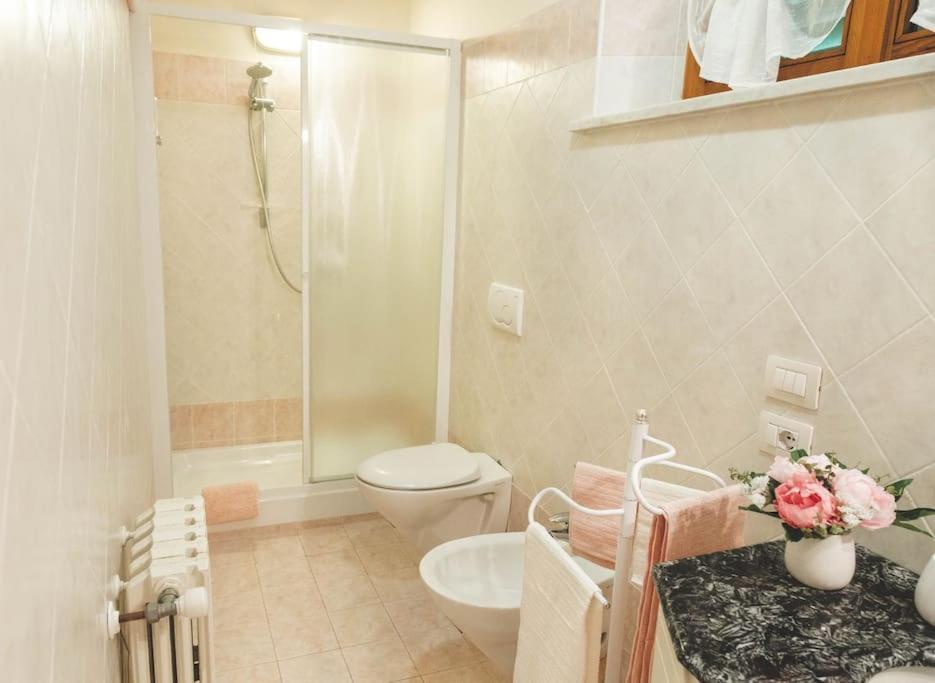 Casa La Lilla Lejlighed Cascina Eksteriør billede